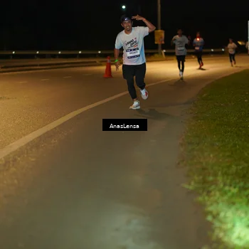 Runner Photo 7677437