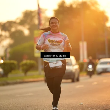 Runner Photo 7677449