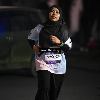 Runner Photo 7677452