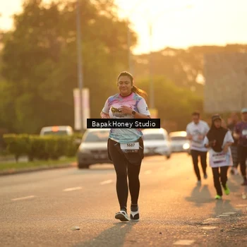 Runner Photo 7677455