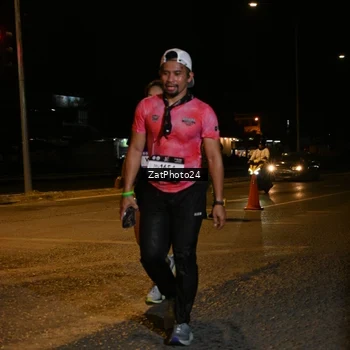 Runner Photo 7677475