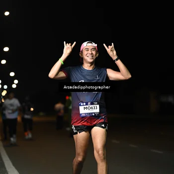 Runner Photo 7677478