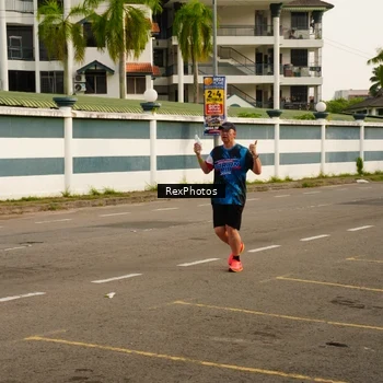 Runner Photo 7677483