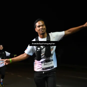 Runner Photo 7677492