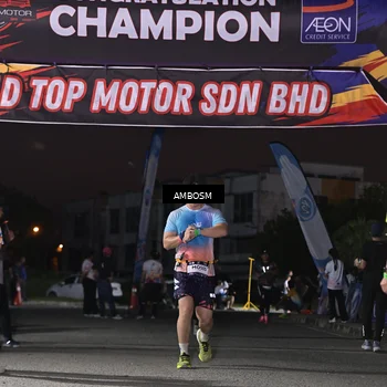 Runner Photo 7677502
