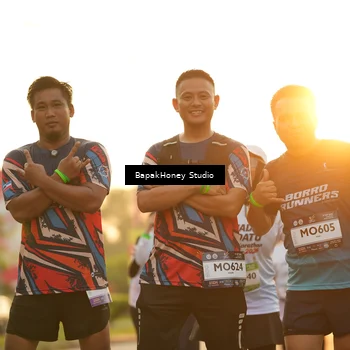 Runner Photo 7677504