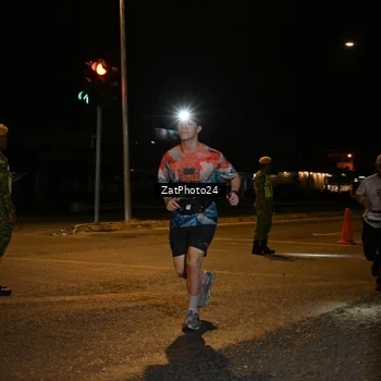 Runner Photo 7677511