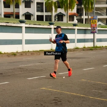 Runner Photo 7677525
