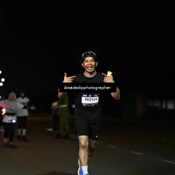 Runner Photo 7677529