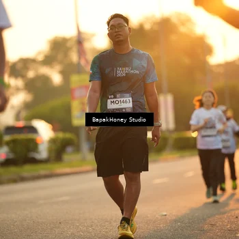 Runner Photo 7677533