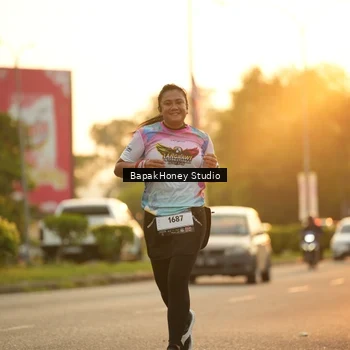 Runner Photo 7677536