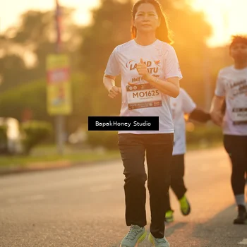 Runner Photo 7677544