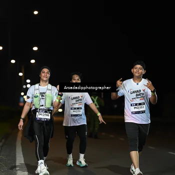 Runner Photo 7677550