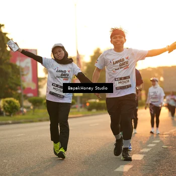 Runner Photo 7677551