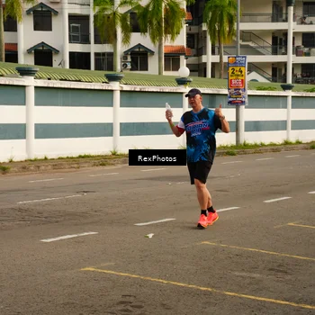 Runner Photo 7677568
