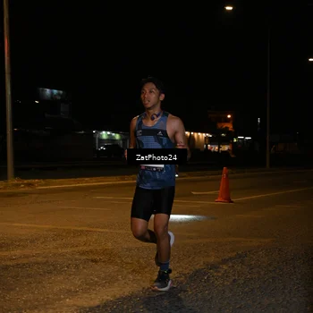 Runner Photo 7677574
