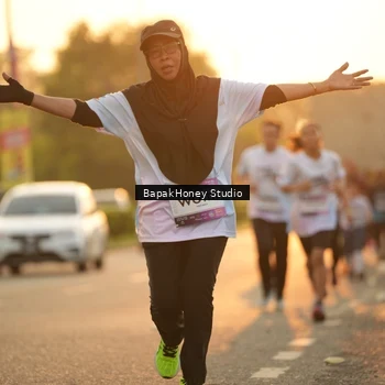 Runner Photo 7677594