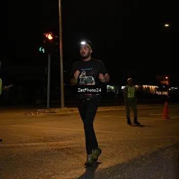 Runner Photo 7677599