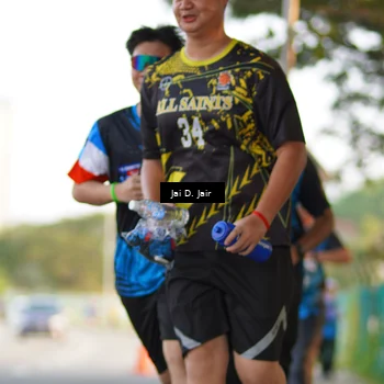 Runner Photo 7677607