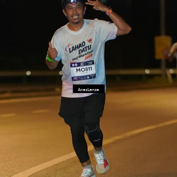 Runner Photo 7677615