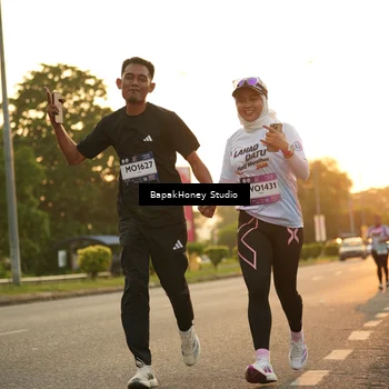 Runner Photo 7677616