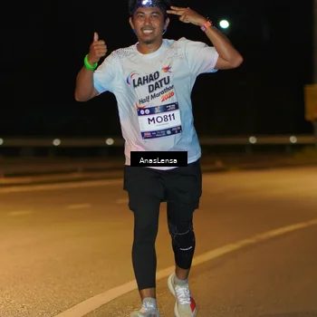 Runner Photo 7677631