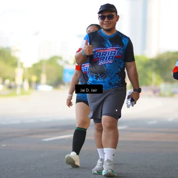Runner Photo 7677635