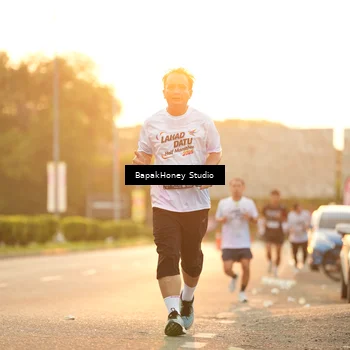 Runner Photo 7677644