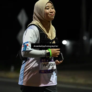 Runner Photo 7677666