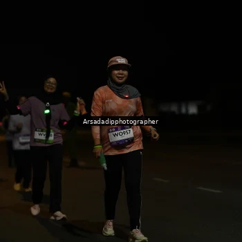 Runner Photo 7677674