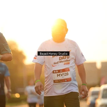 Runner Photo 7677676