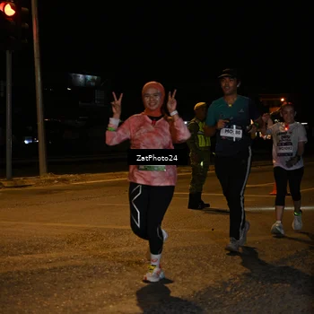 Runner Photo 7677692