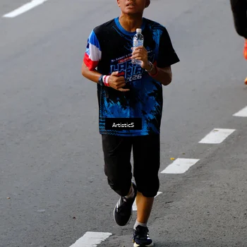 Runner Photo 7677699