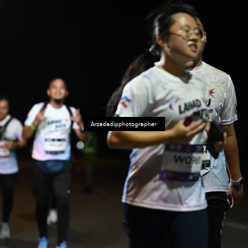 Runner Photo 7677700
