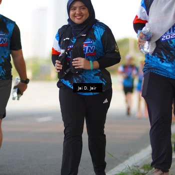 Runner Photo 7677702