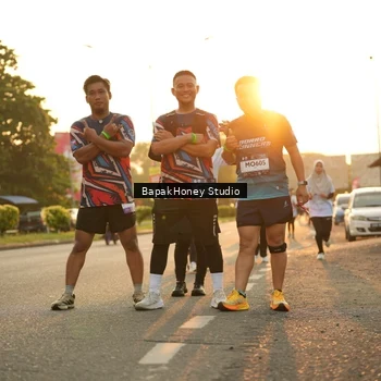 Runner Photo 7677718
