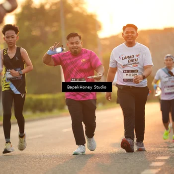 Runner Photo 7677733
