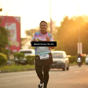 Runner Photo 7677760
