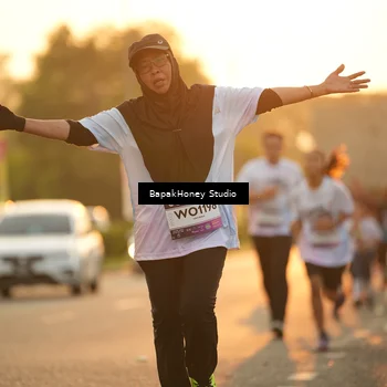 Runner Photo 7677770