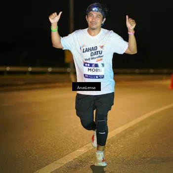 Runner Photo 7677780
