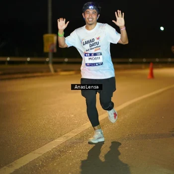 Runner Photo 7677790