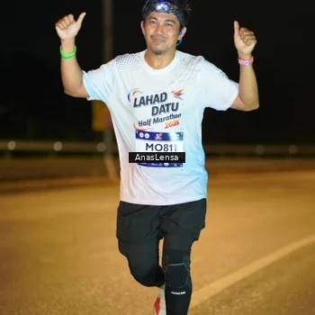Runner Photo 7677798