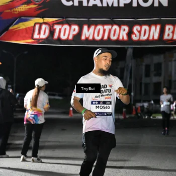 Runner Photo 7677801