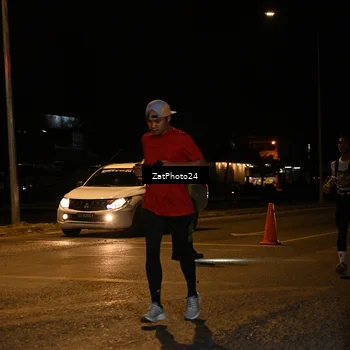 Runner Photo 7677806