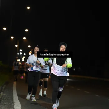 Runner Photo 7677815