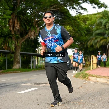 Runner Photo 7677821