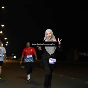 Runner Photo 7677823