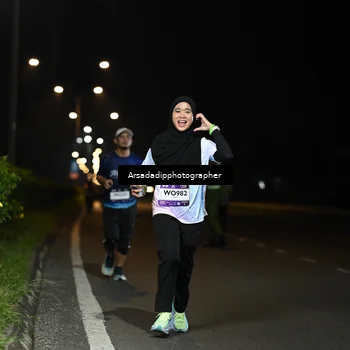 Runner Photo 7677827