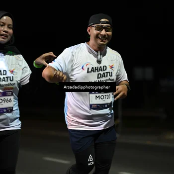 Runner Photo 7677844