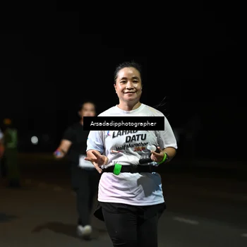 Runner Photo 7677853